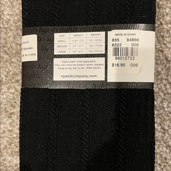 NYC Black Tights Small NWT - Picture 2 of 4